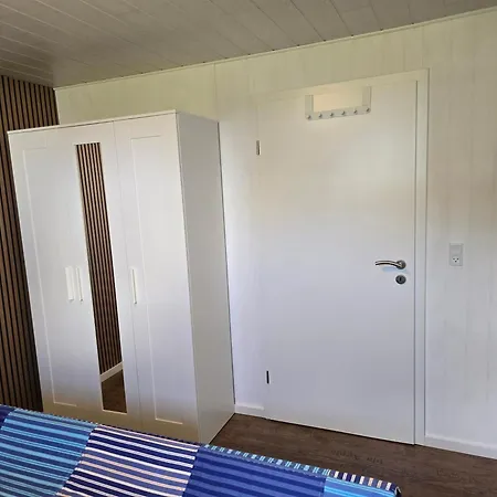Sandra Nähe Rømø In *